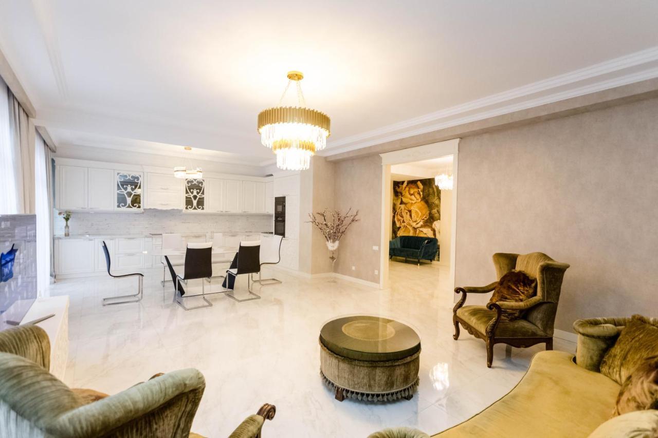 Rustaveli Residence I Tbilisi Eksteriør bilde